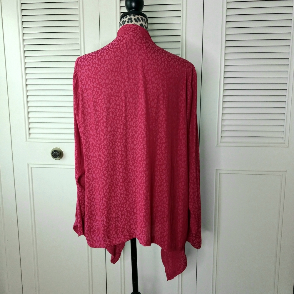 Logo Lori Goldstein pink silky look open cardigan with slash pockets siz… - Picture 2 of 10